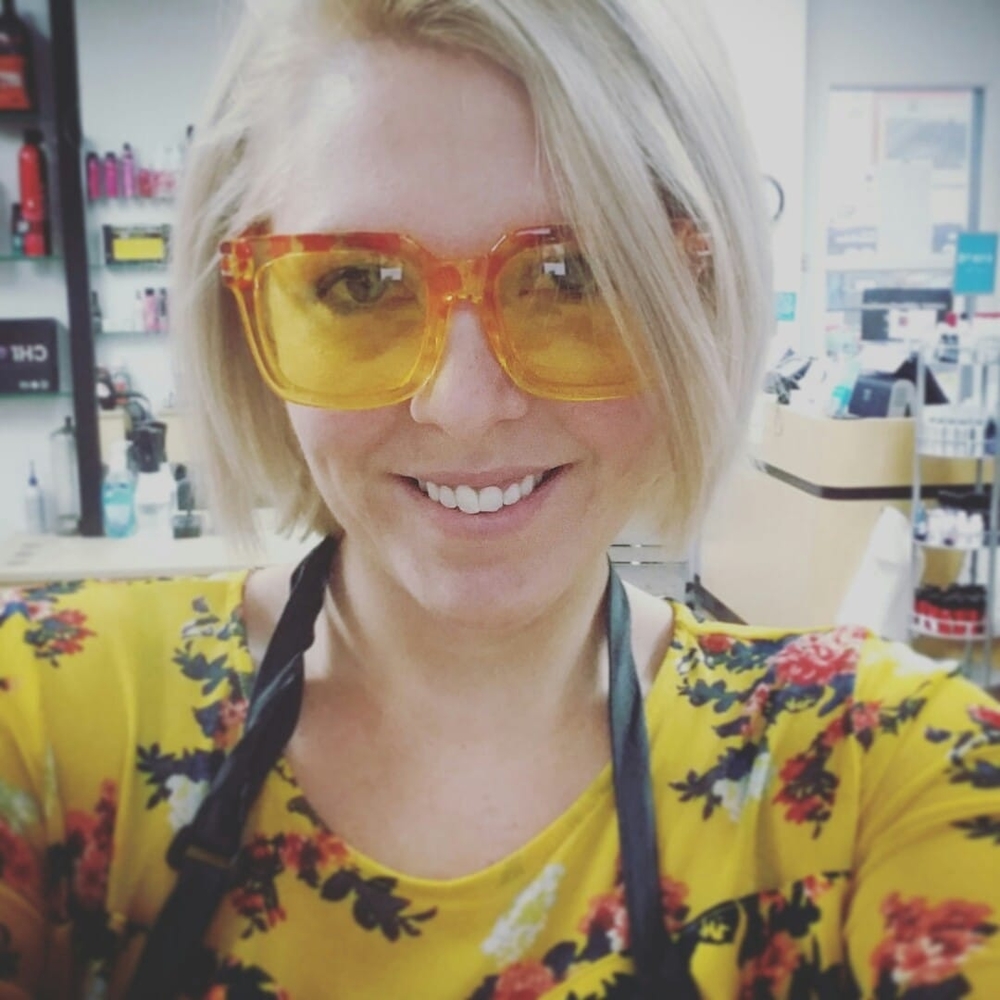 Meet your Posher, Stephanie